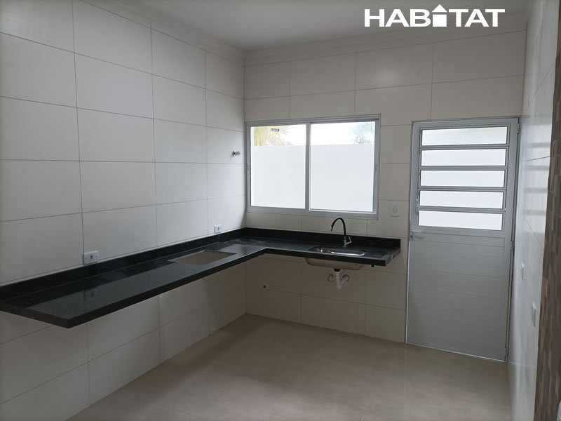 Casa à venda com 3 quartos, 210m² - Foto 8