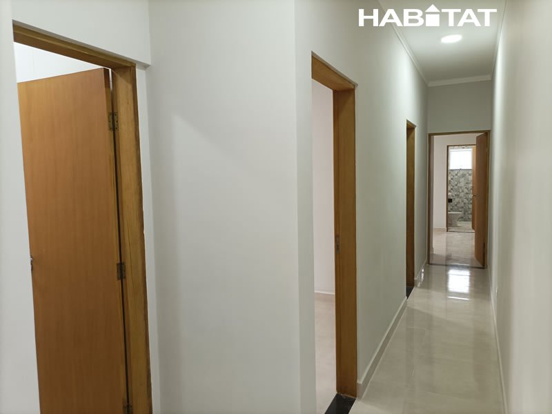 Casa à venda com 3 quartos, 210m² - Foto 10