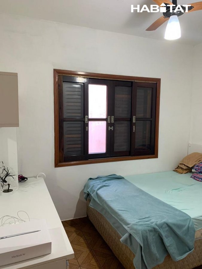 Casa à venda com 3 quartos, 250m² - Foto 14