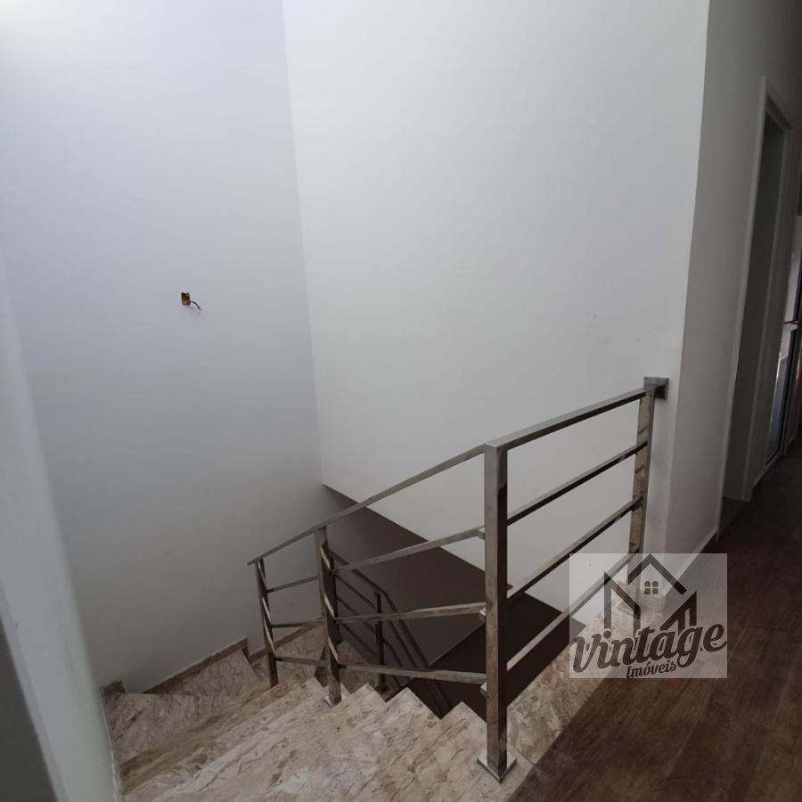 Sobrado à venda com 3 quartos, 145m² - Foto 4