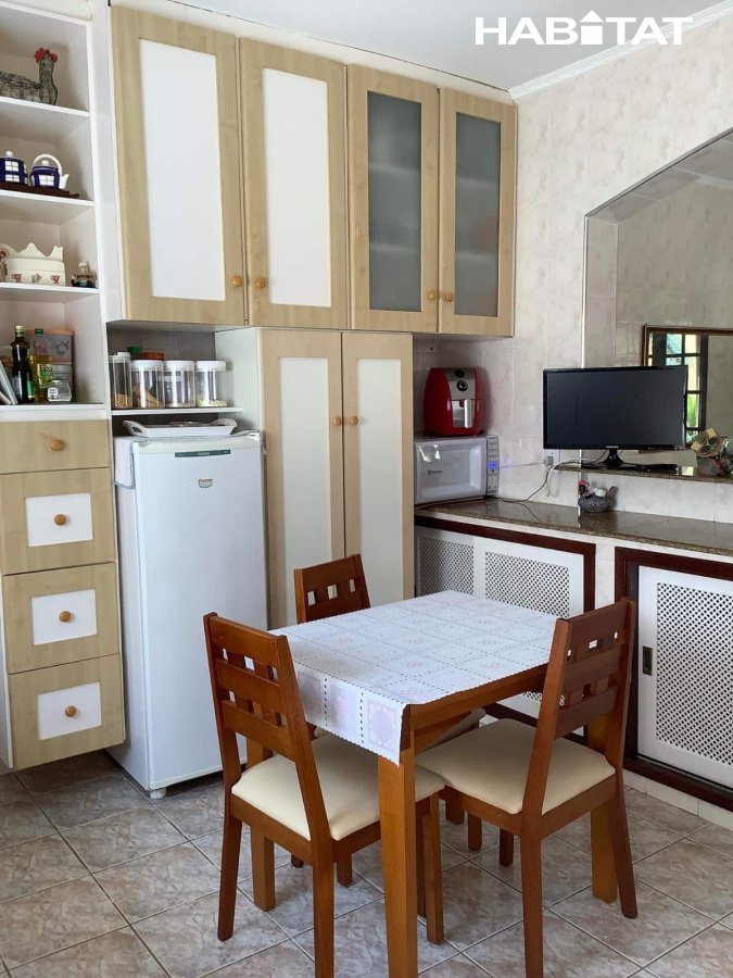 Casa à venda com 4 quartos, 365m² - Foto 14