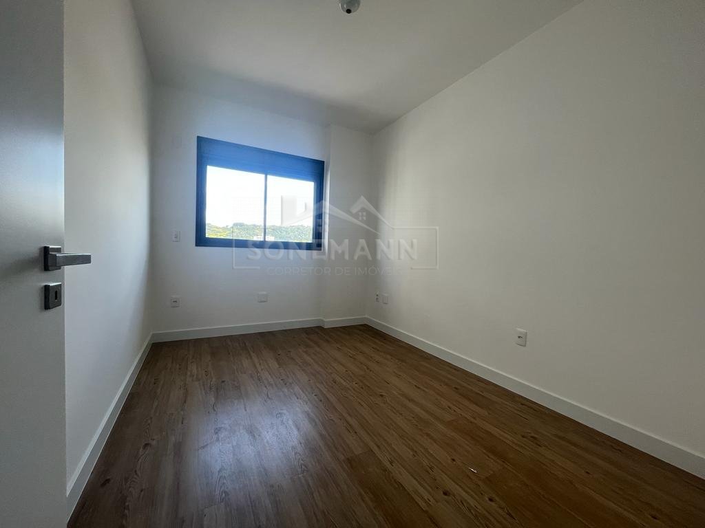 Apartamento à venda com 3 quartos, 103m² - Foto 17