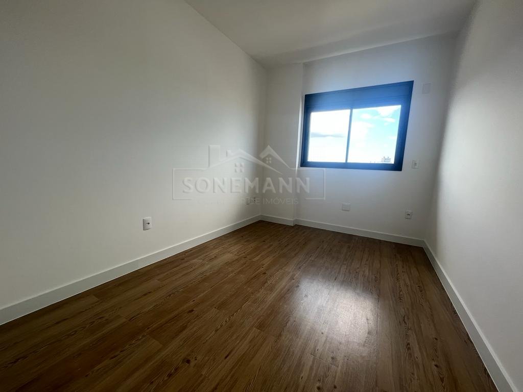 Apartamento à venda com 3 quartos, 103m² - Foto 18