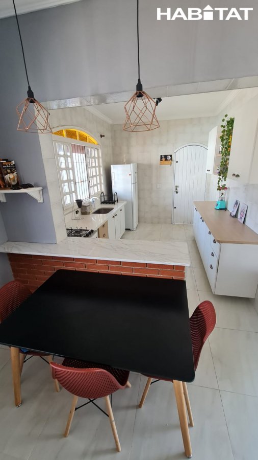 Casa à venda com 3 quartos, 377m² - Foto 5