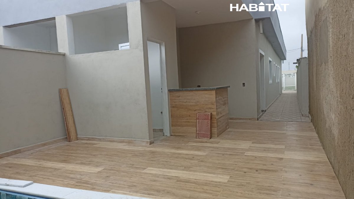 Casa à venda com 3 quartos, 175m² - Foto 2