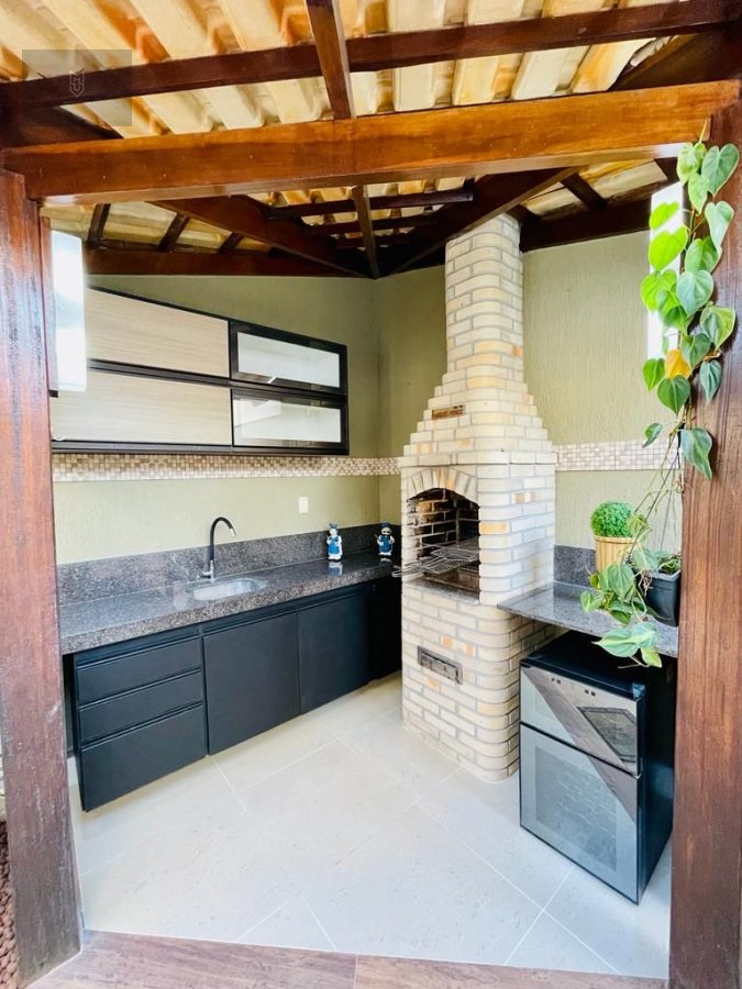 Casa de Condomínio à venda com 4 quartos, 240m² - Foto 6