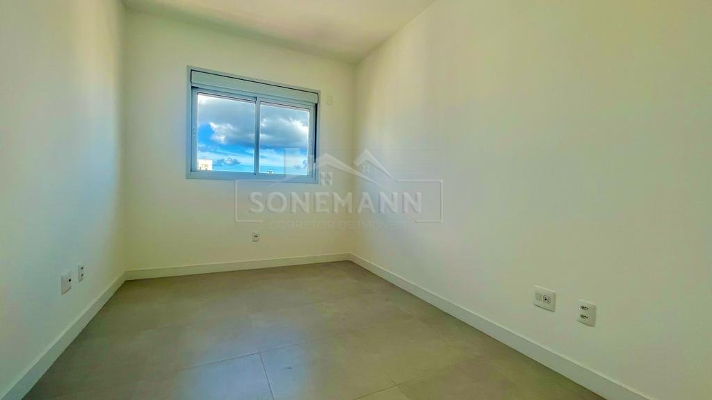 Apartamento à venda com 2 quartos, 69m² - Foto 10