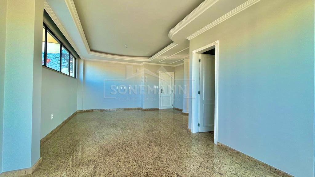 Cobertura à venda com 3 quartos, 240m² - Foto 24