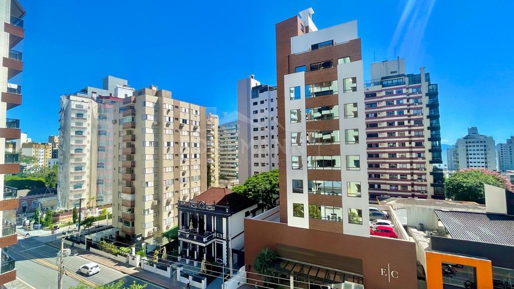 Apartamento à venda com 3 quartos, 110m² - Foto 20