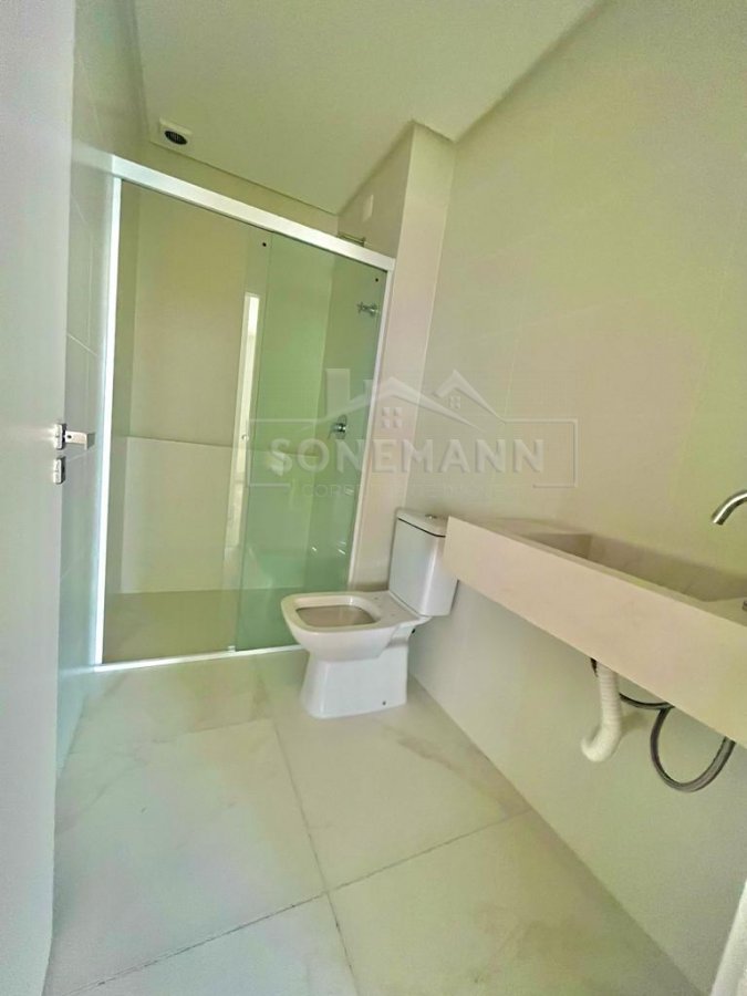 Apartamento à venda com 2 quartos, 72m² - Foto 9