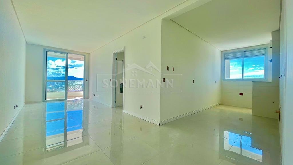 Apartamento à venda com 2 quartos, 63m² - Foto 5