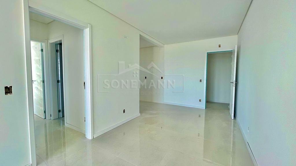 Apartamento à venda com 2 quartos, 63m² - Foto 12