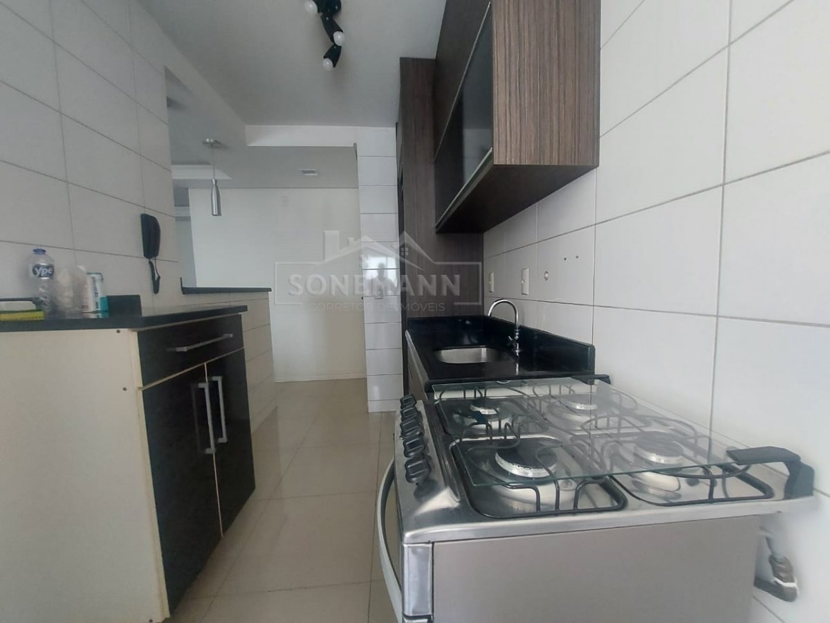 Apartamento à venda com 3 quartos, 87m² - Foto 4