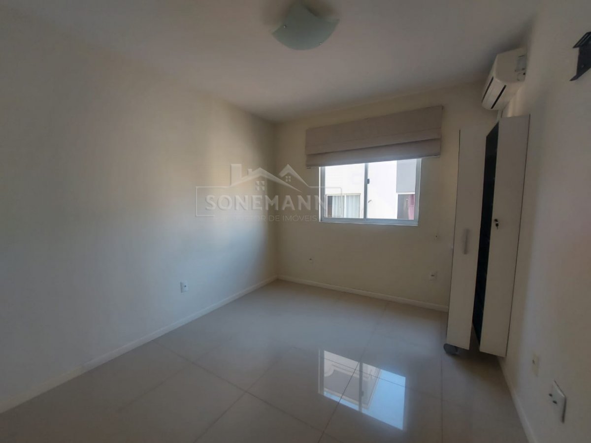 Apartamento à venda com 3 quartos, 87m² - Foto 8