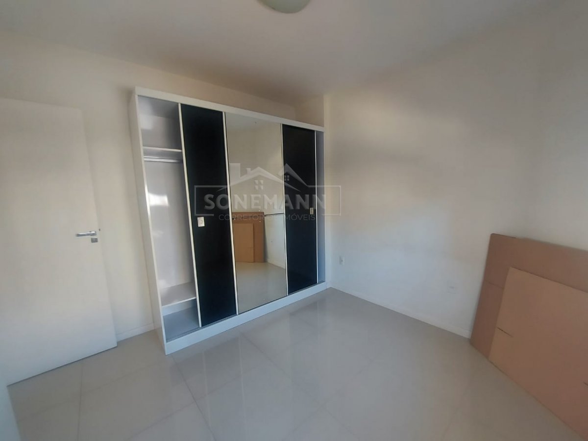 Apartamento à venda com 3 quartos, 87m² - Foto 6