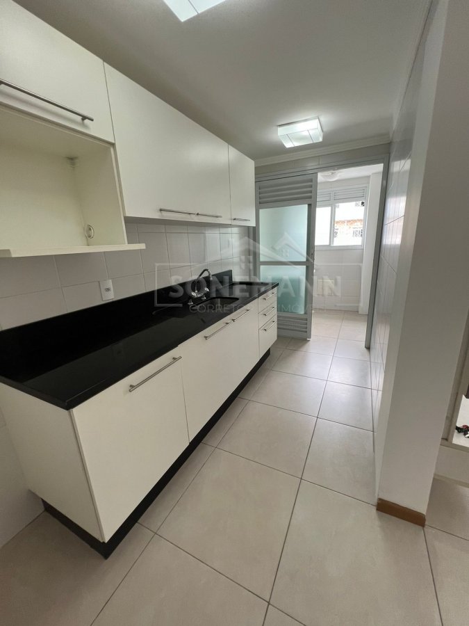 Apartamento à venda com 2 quartos, 82m² - Foto 5