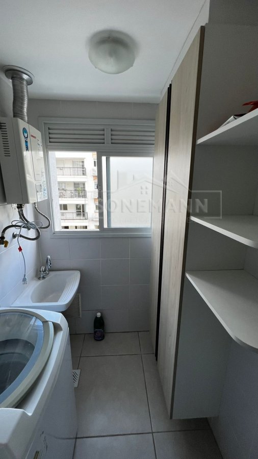 Apartamento à venda com 2 quartos, 78m² - Foto 11