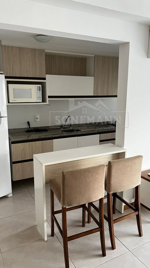 Apartamento à venda com 2 quartos, 78m² - Foto 8