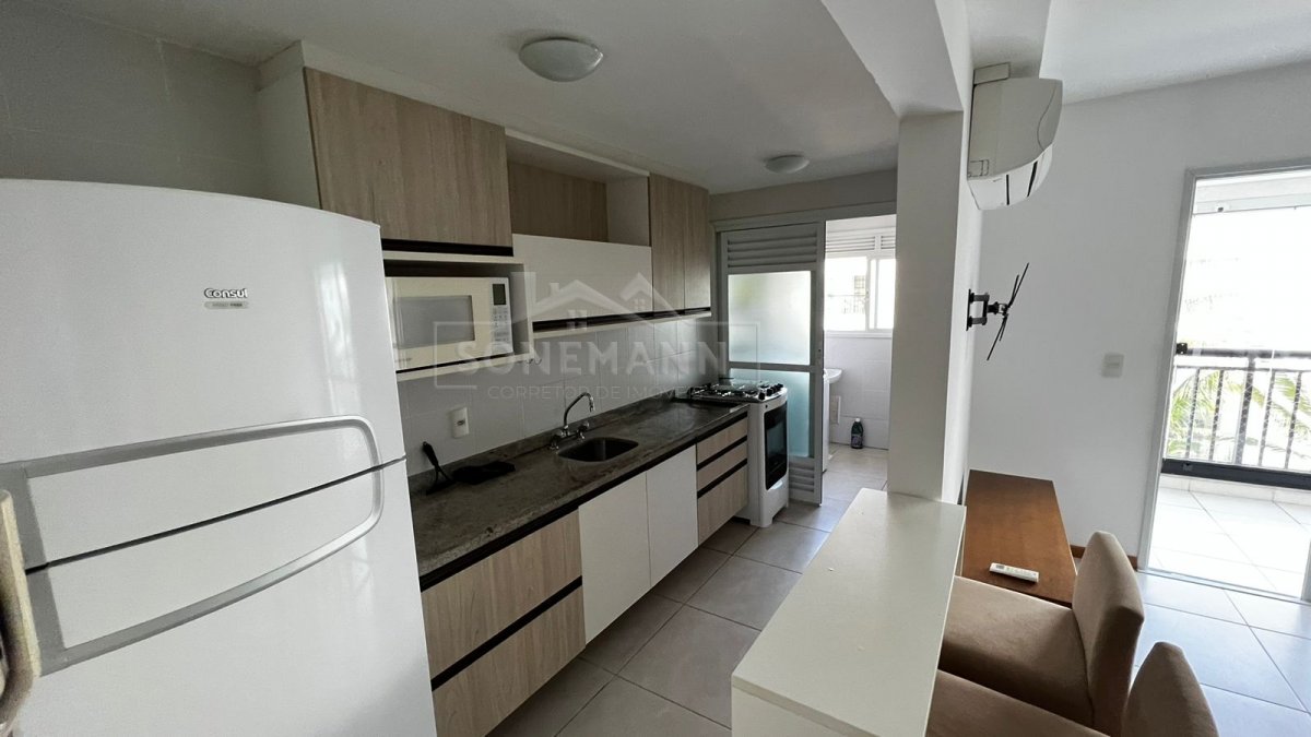 Apartamento à venda com 2 quartos, 78m² - Foto 7