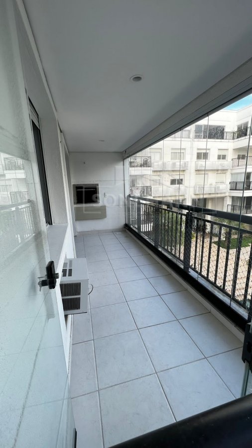 Apartamento à venda com 2 quartos, 78m² - Foto 17