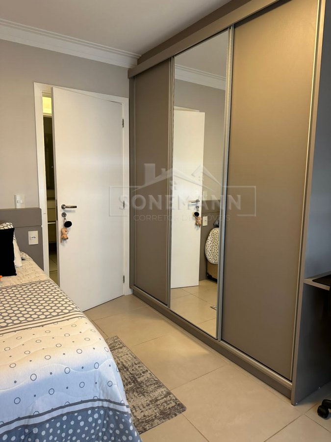 Apartamento à venda com 2 quartos, 78m² - Foto 15