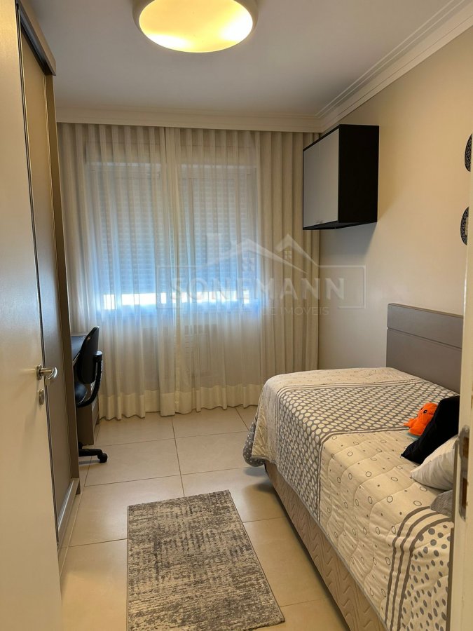 Apartamento à venda com 2 quartos, 78m² - Foto 17