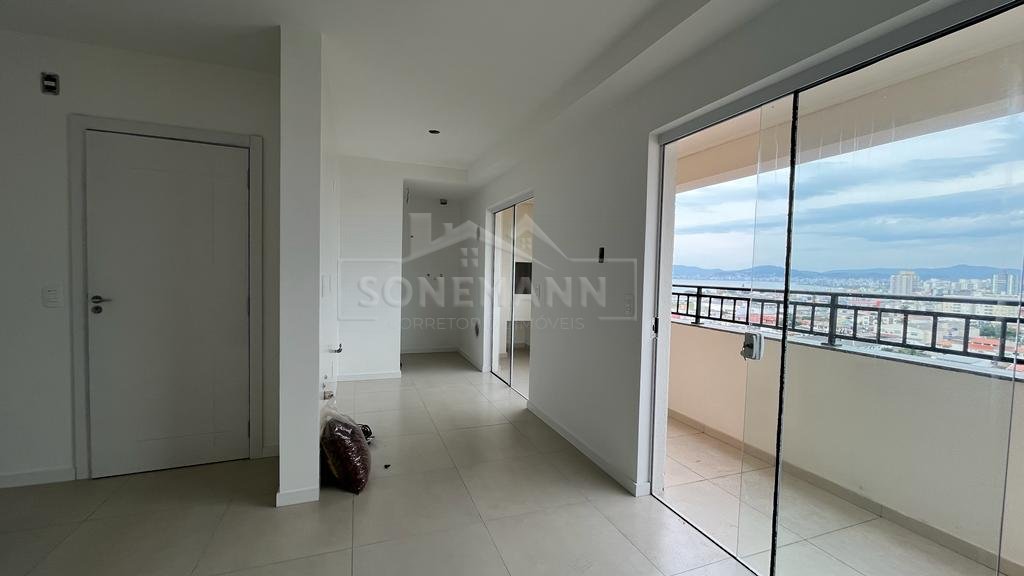 Apartamento à venda com 2 quartos, 71m² - Foto 7