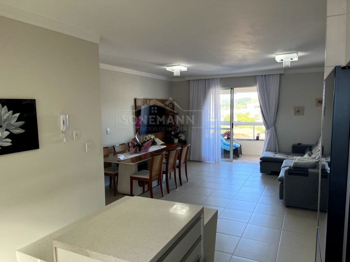 Apartamento à venda com 3 quartos, 108m² - Foto 6