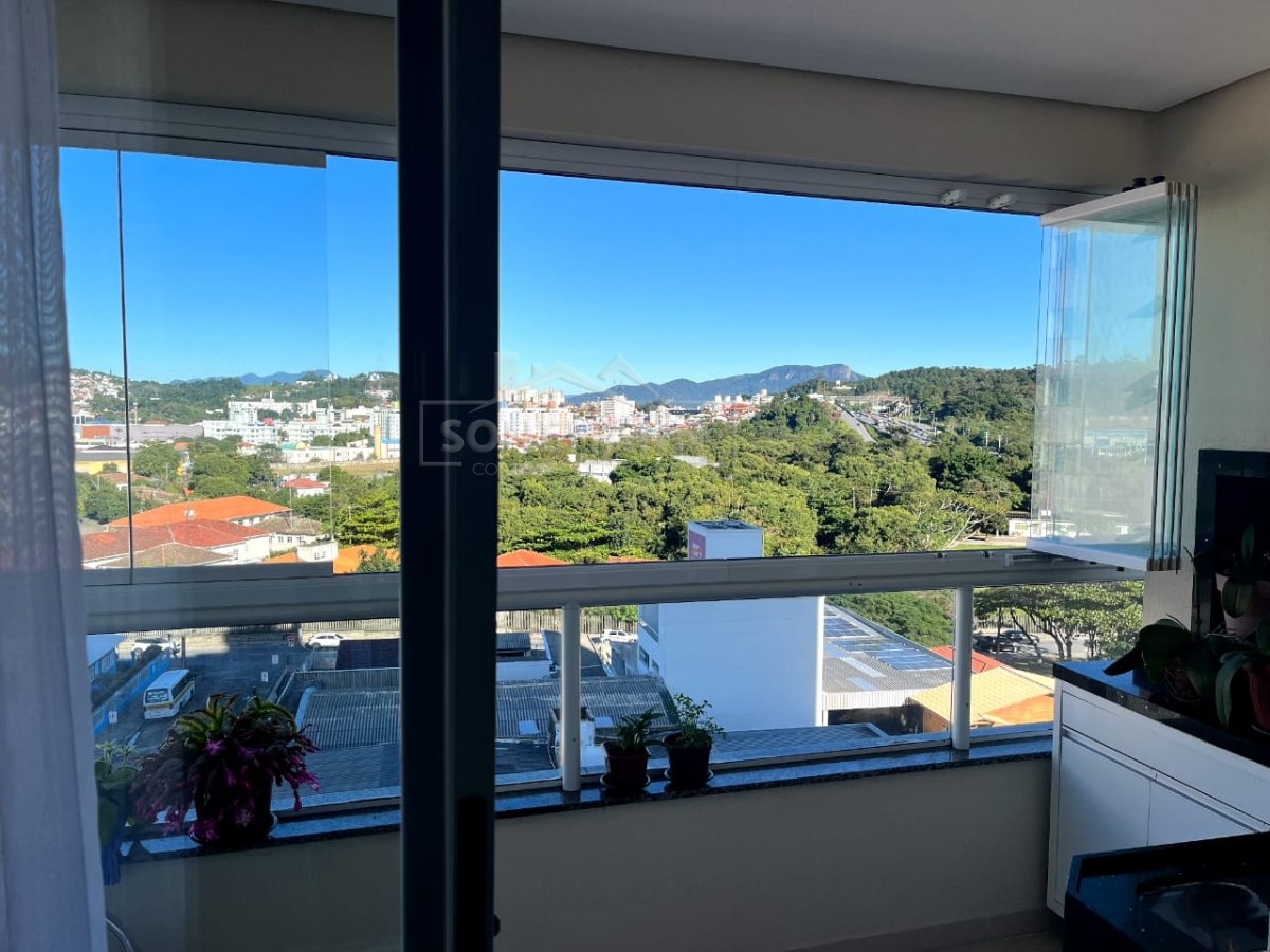 Apartamento à venda com 3 quartos, 108m² - Foto 9