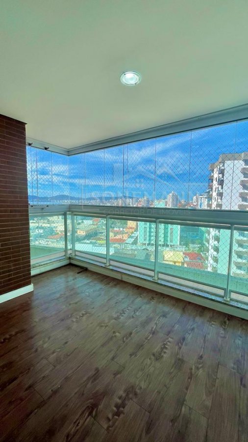 Apartamento à venda com 4 quartos, 124m² - Foto 8