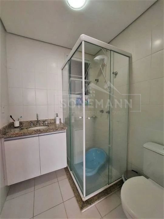 Apartamento à venda com 2 quartos, 75m² - Foto 14