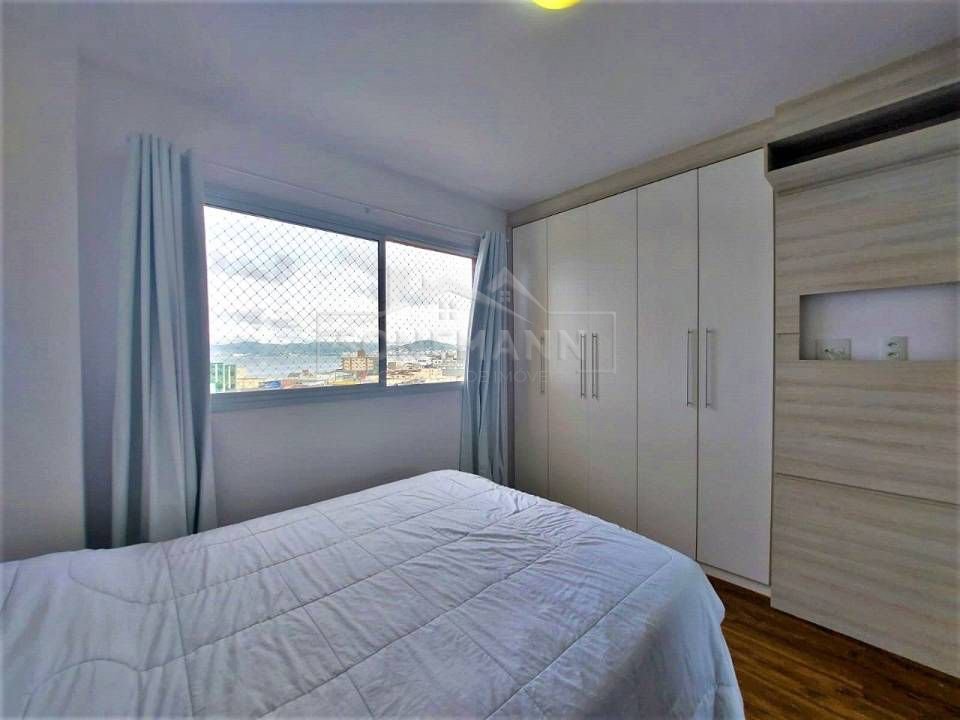 Apartamento à venda com 2 quartos, 75m² - Foto 12