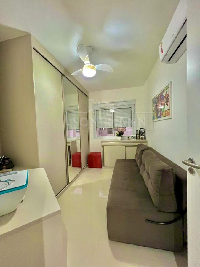 Apartamento à venda com 2 quartos, 67m² - Foto 14