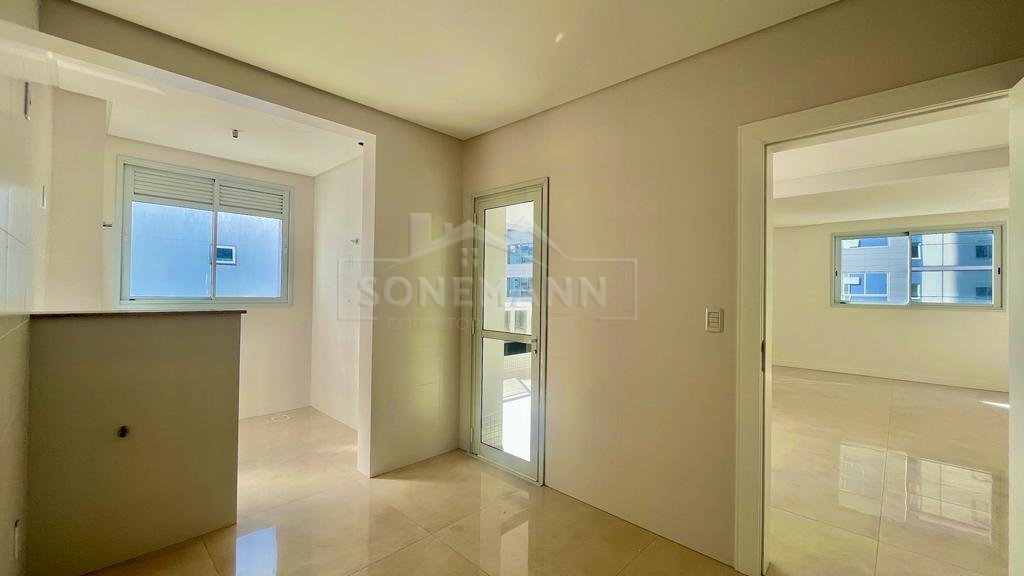 Apartamento à venda com 4 quartos, 155m² - Foto 13