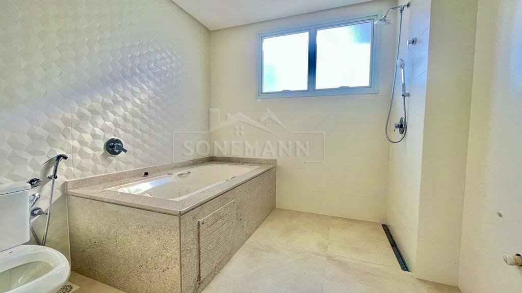 Apartamento à venda com 4 quartos, 150m² - Foto 13