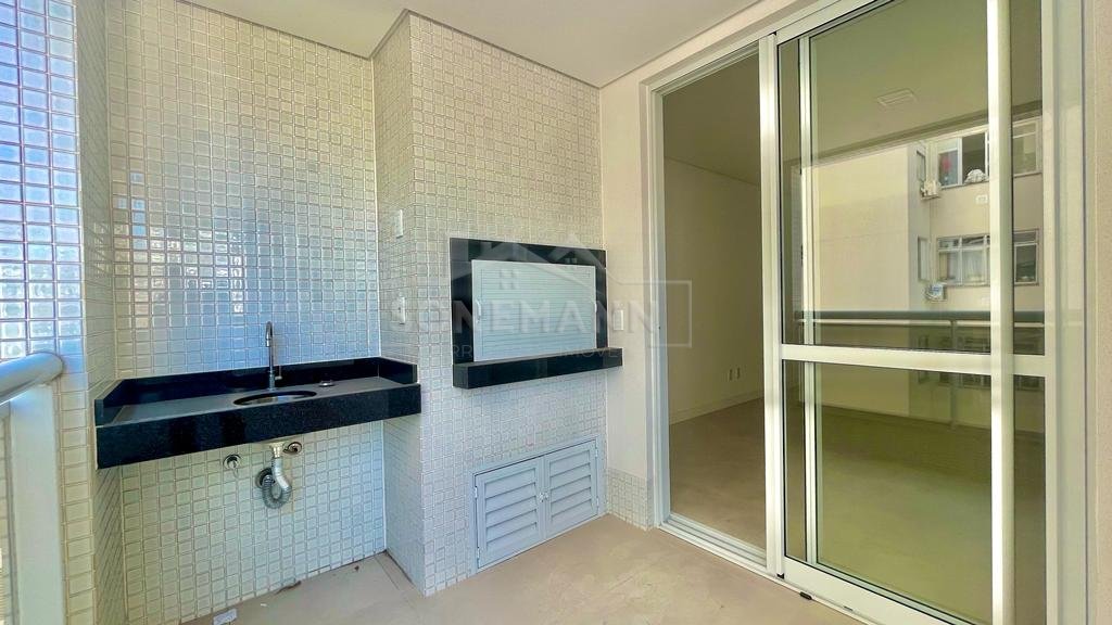 Apartamento à venda com 4 quartos, 150m² - Foto 10