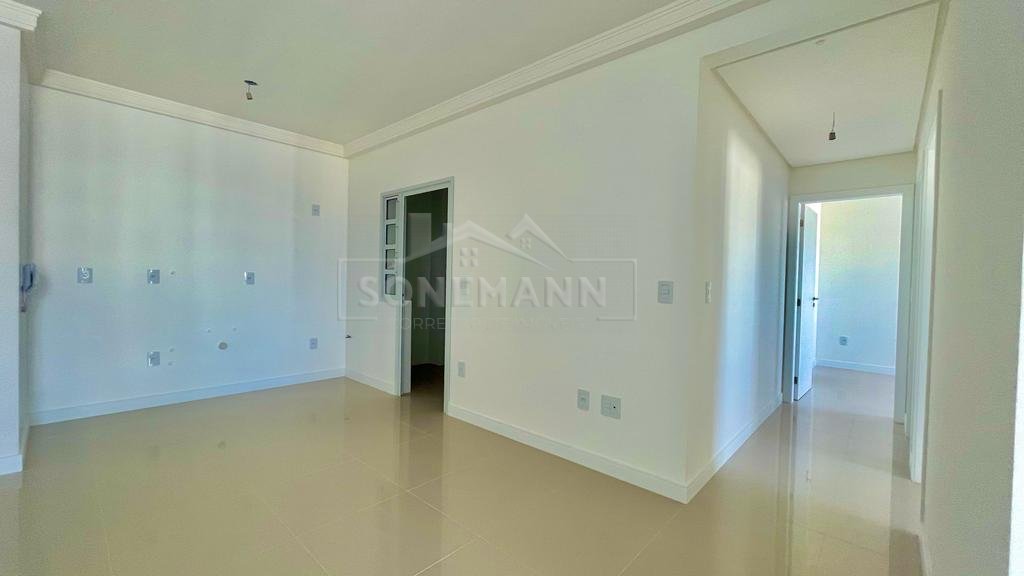 Apartamento à venda com 2 quartos, 84m² - Foto 7