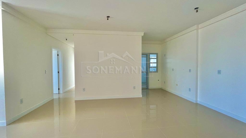 Apartamento à venda com 3 quartos, 110m² - Foto 5