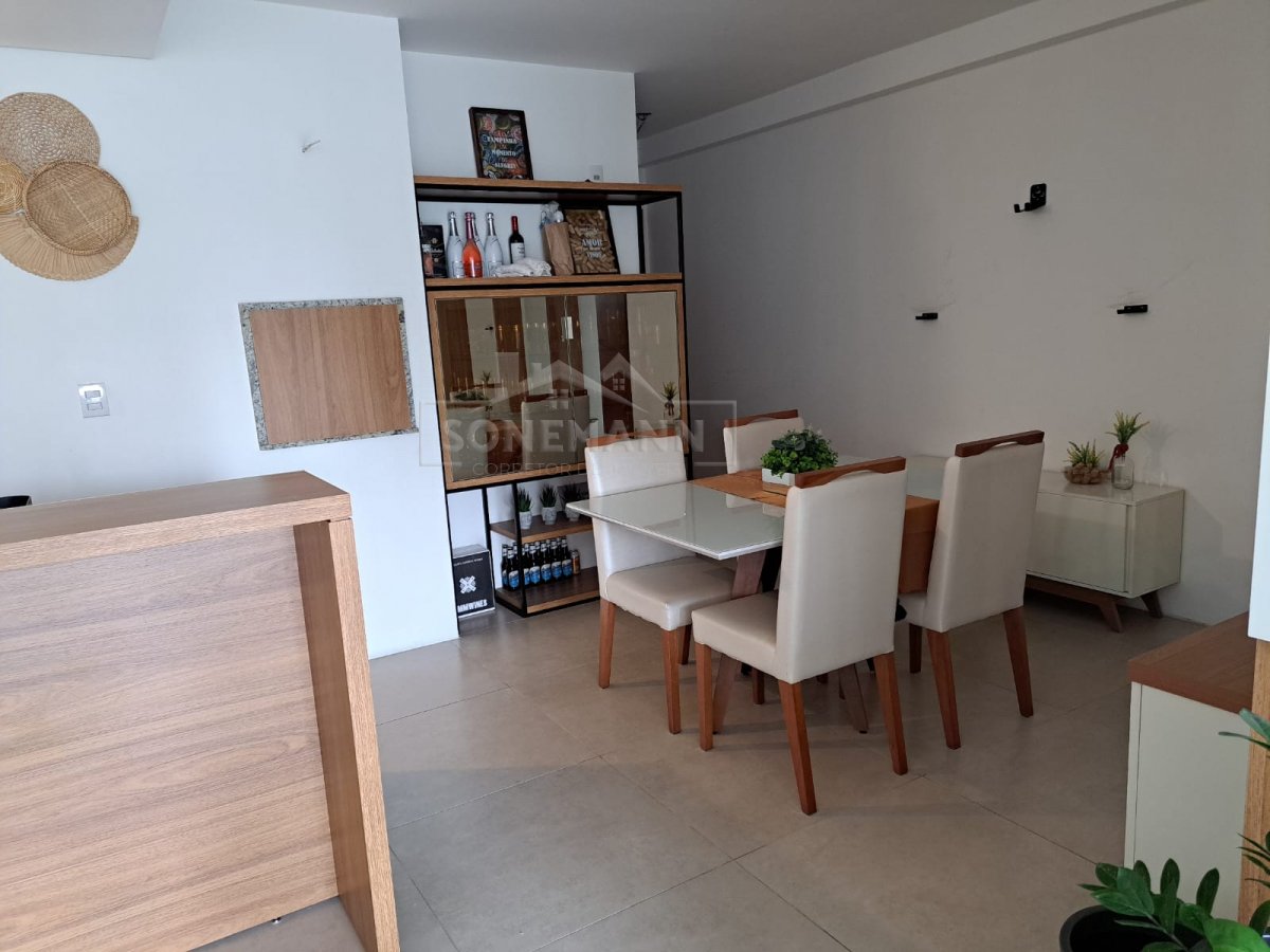 Apartamento à venda com 3 quartos, 106m² - Foto 3