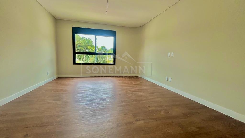 Casa à venda com 3 quartos, 144m² - Foto 13