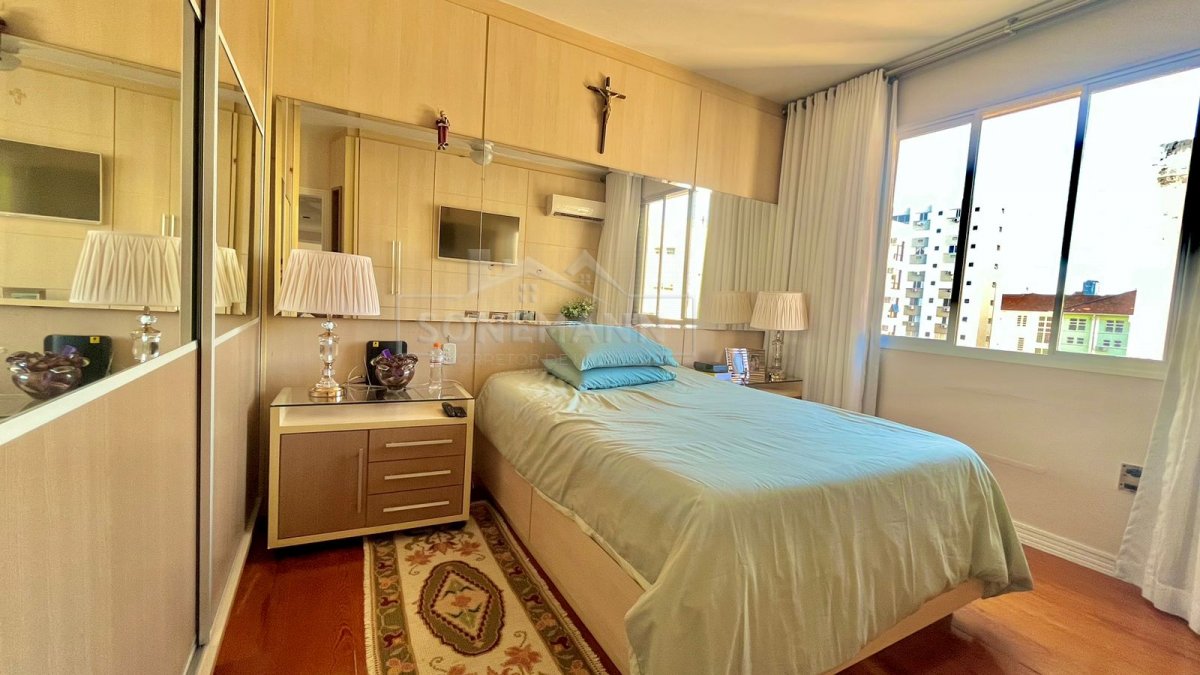 Cobertura à venda com 7 quartos, 274m² - Foto 13