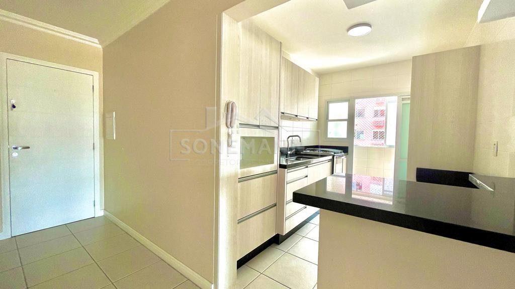 Apartamento à venda com 2 quartos, 87m² - Foto 5