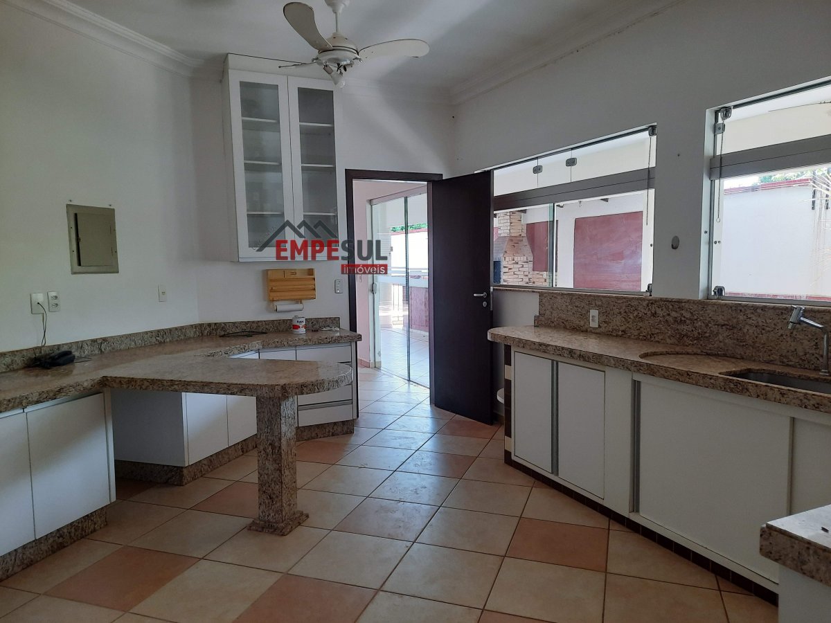 Sobrado à venda com 5 quartos, 360m² - Foto 20