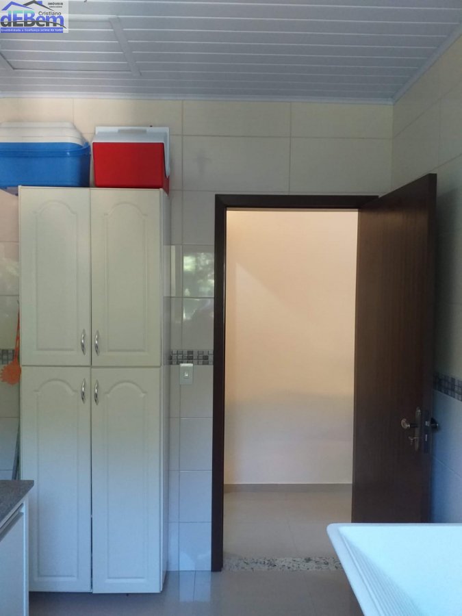 Casa à venda com 3 quartos, 130m² - Foto 14